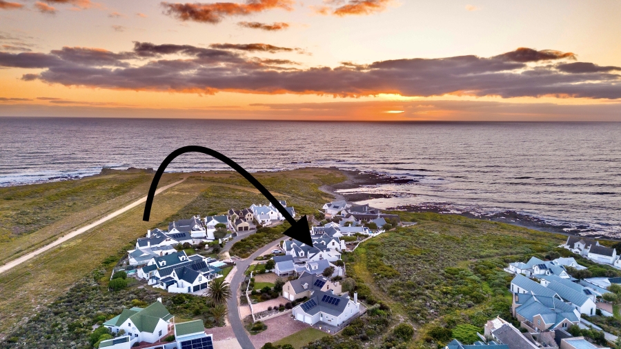 5 Bedroom Property for Sale in Grotto Bay Western Cape
